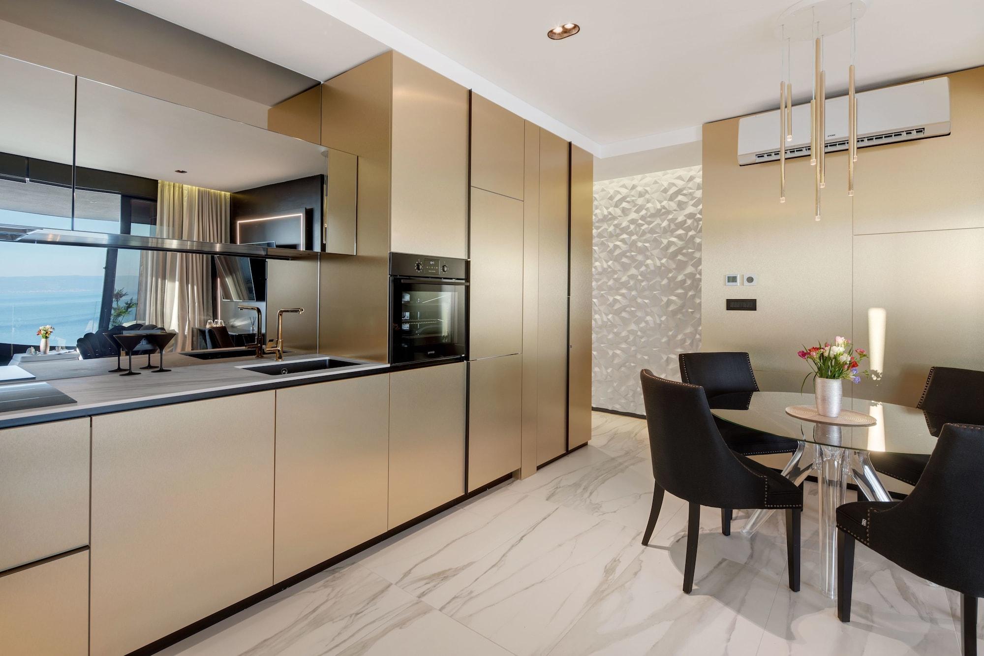 Posh Residence Luxury Suites สปลิท ภายนอก รูปภาพ