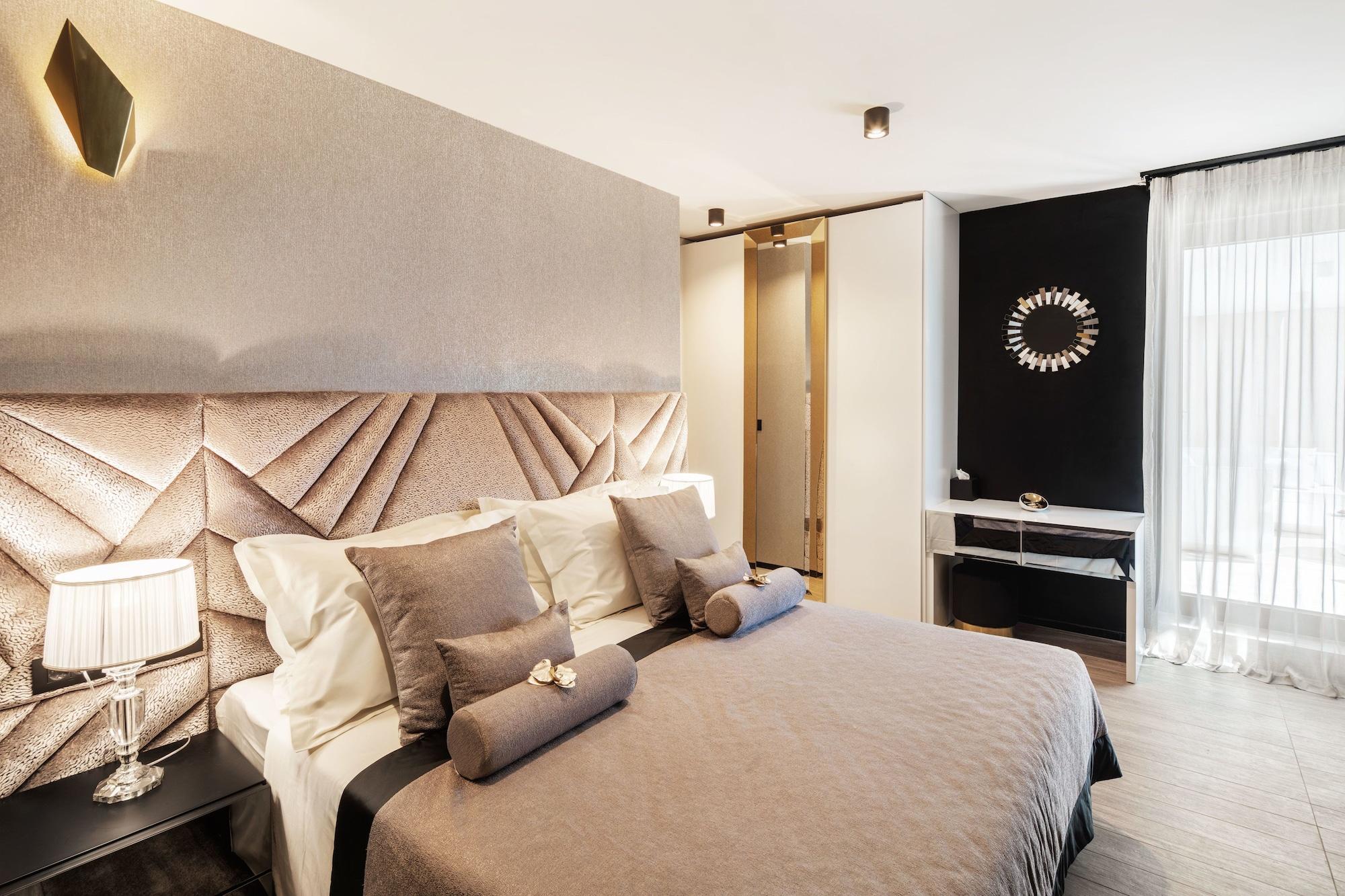 Posh Residence Luxury Suites สปลิท ภายนอก รูปภาพ