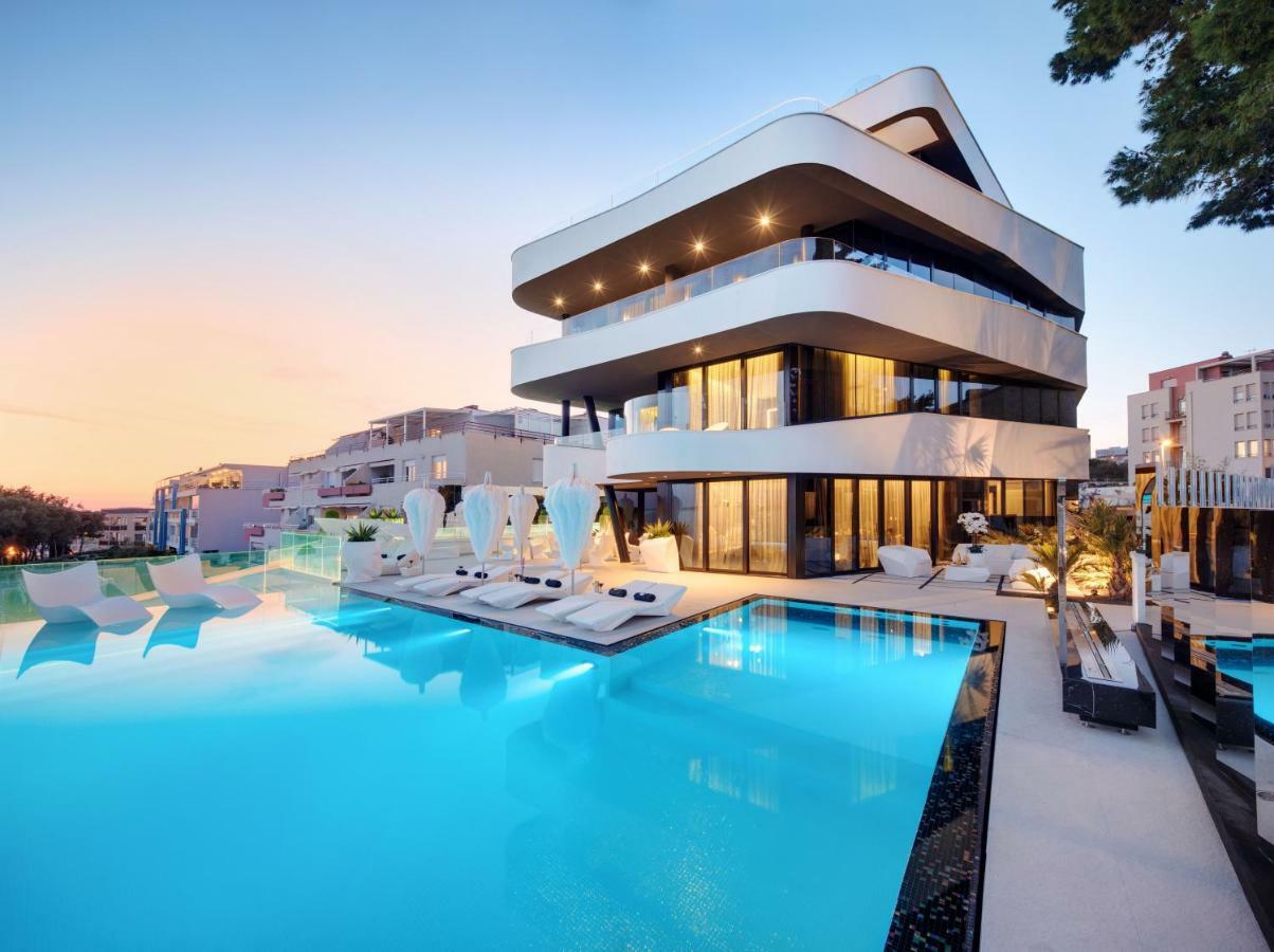 Posh Residence Luxury Suites สปลิท ภายนอก รูปภาพ