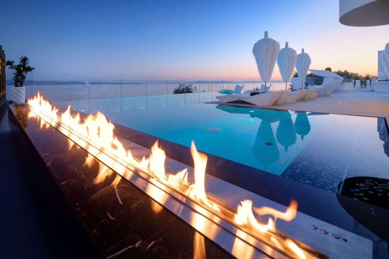 Posh Residence Luxury Suites สปลิท ภายนอก รูปภาพ