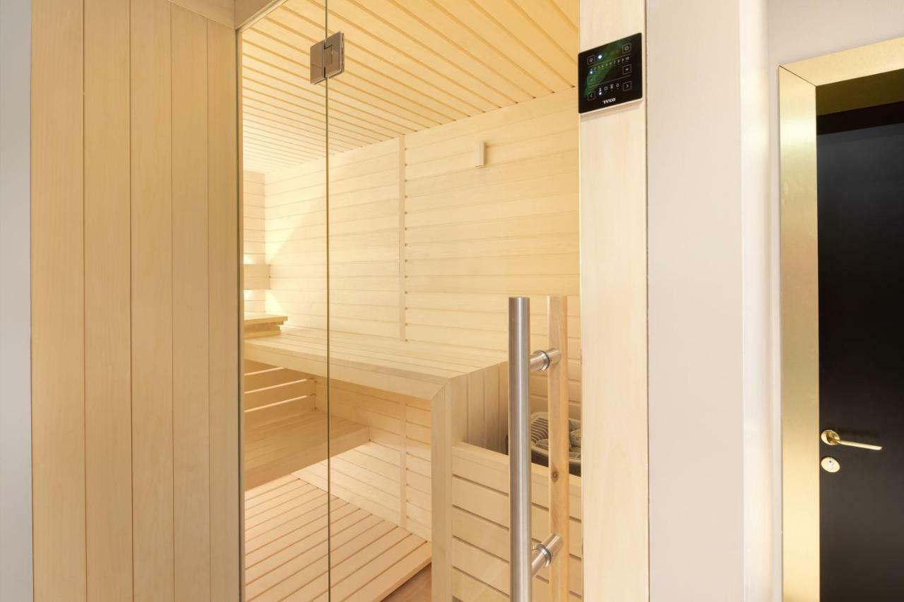 Posh Residence Luxury Suites สปลิท ภายนอก รูปภาพ